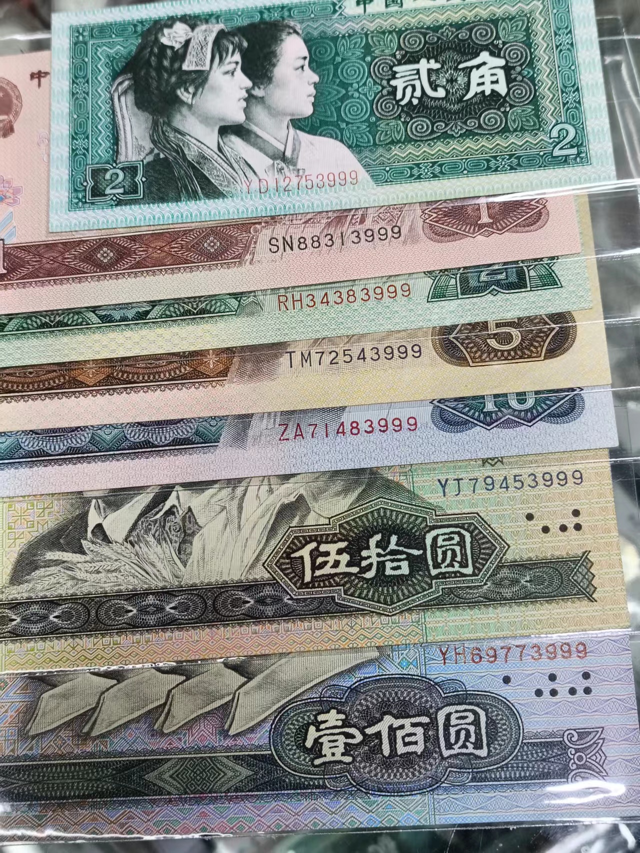 dvubb 图片点击可在新窗口打开查看
