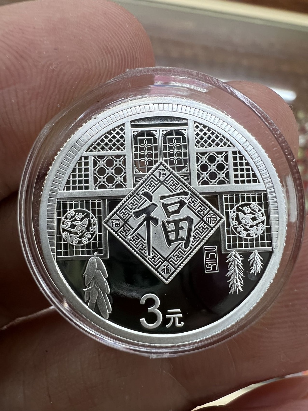dvubb 图片点击可在新窗口打开查看