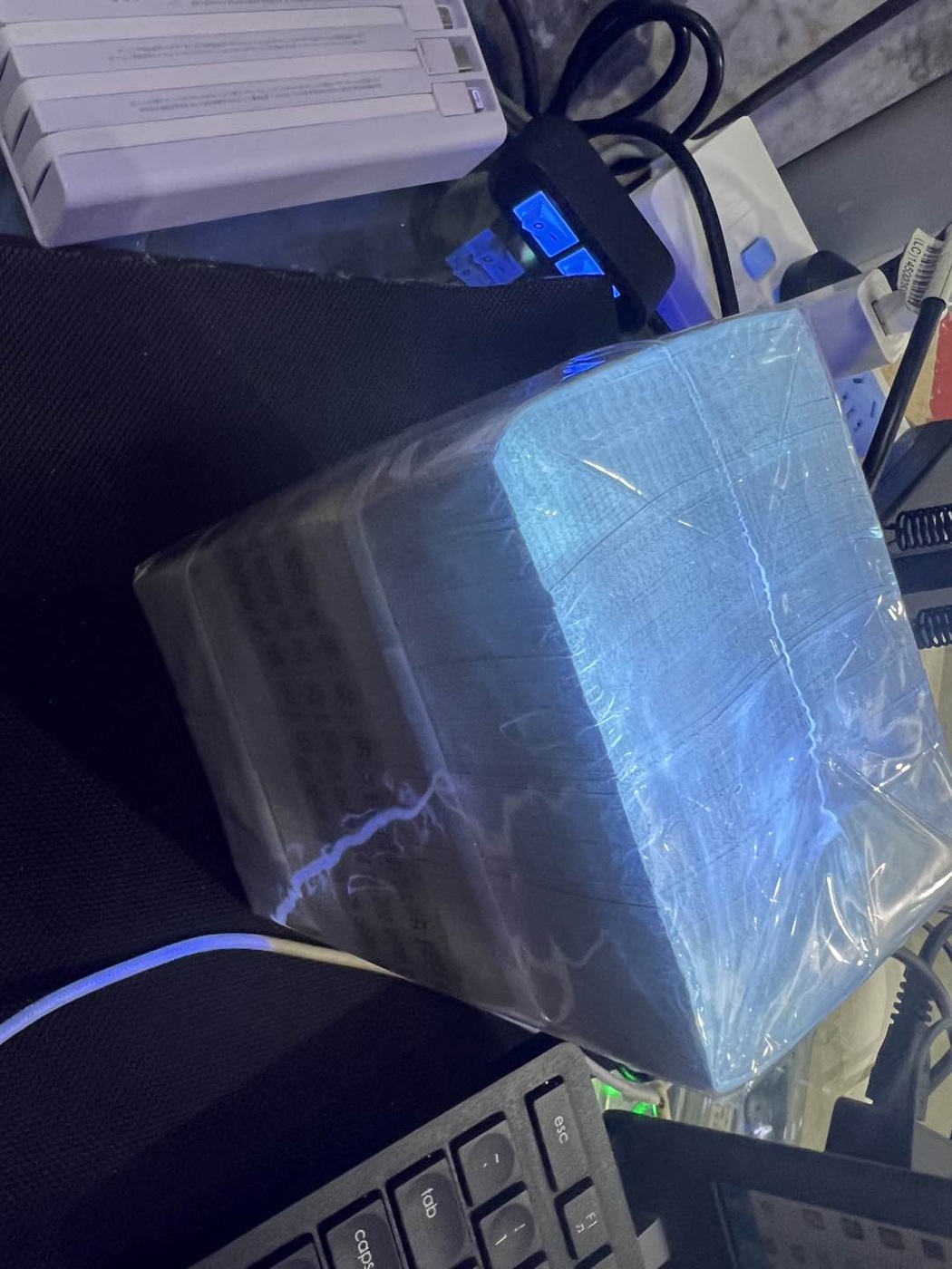 dvubb 图片点击可在新窗口打开查看
