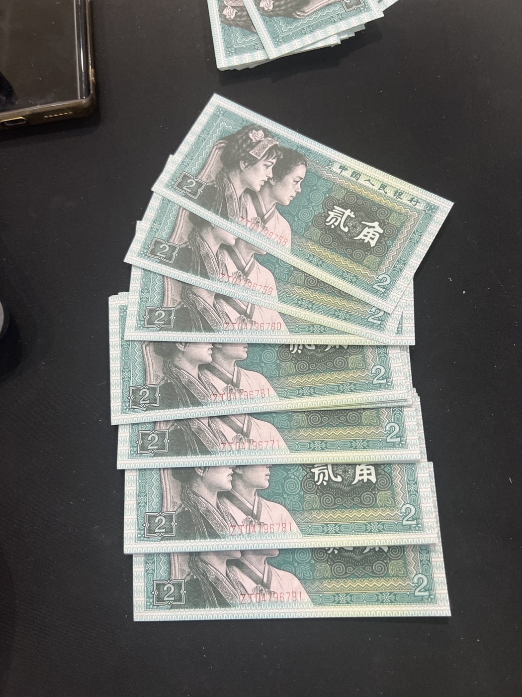 dvubb 图片点击可在新窗口打开查看