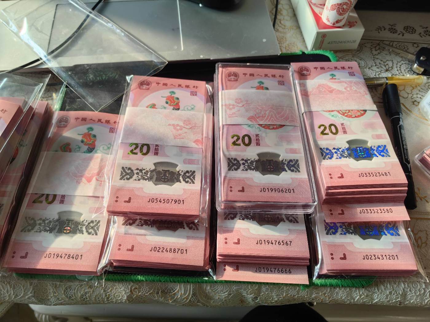 dvubb 图片点击可在新窗口打开查看