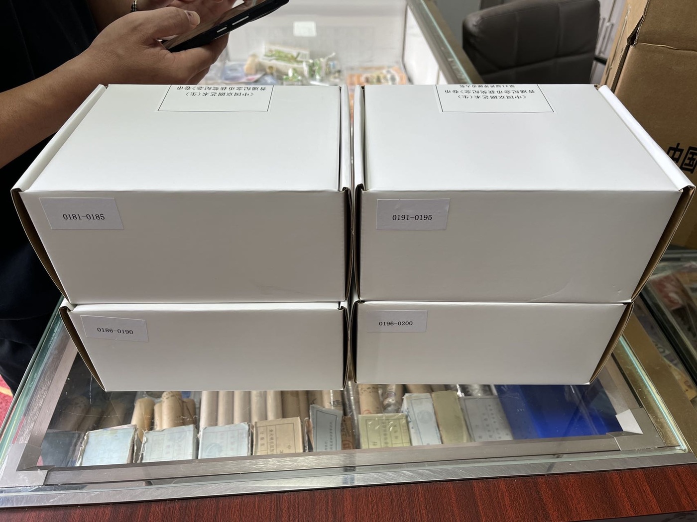 dvubb 图片点击可在新窗口打开查看