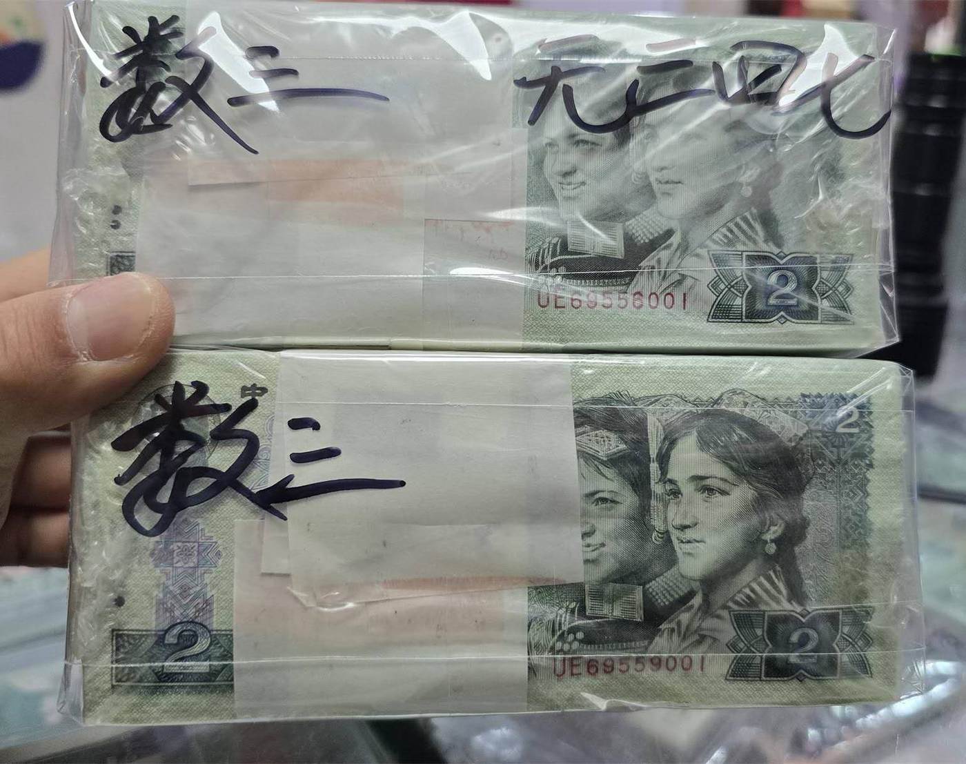 dvubb 图片点击可在新窗口打开查看