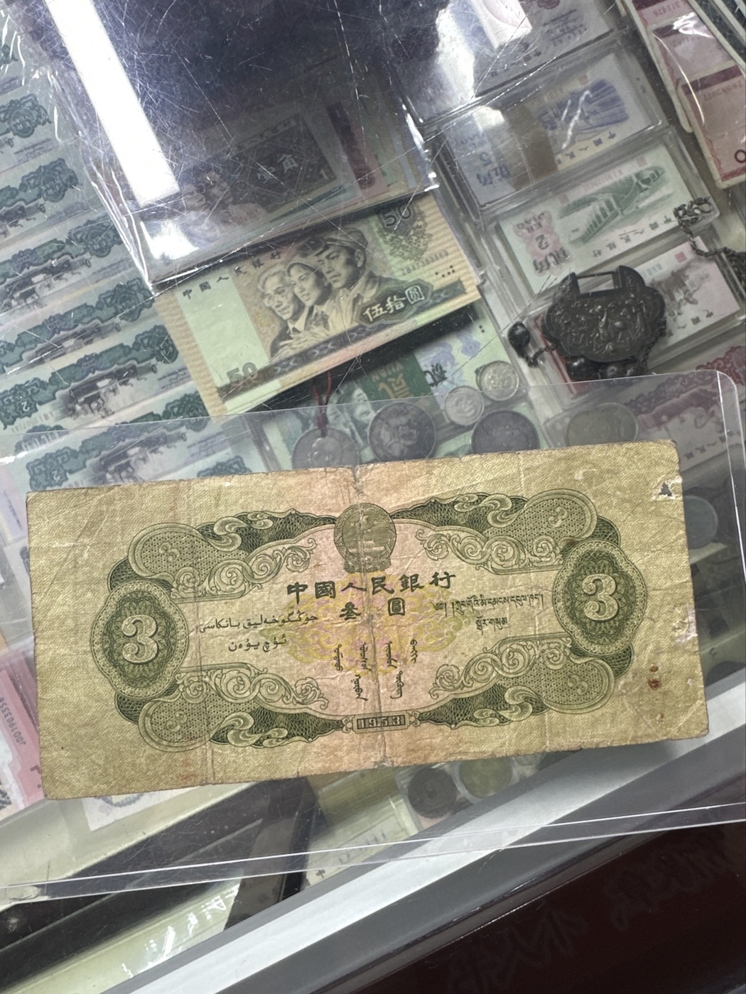 dvubb 图片点击可在新窗口打开查看