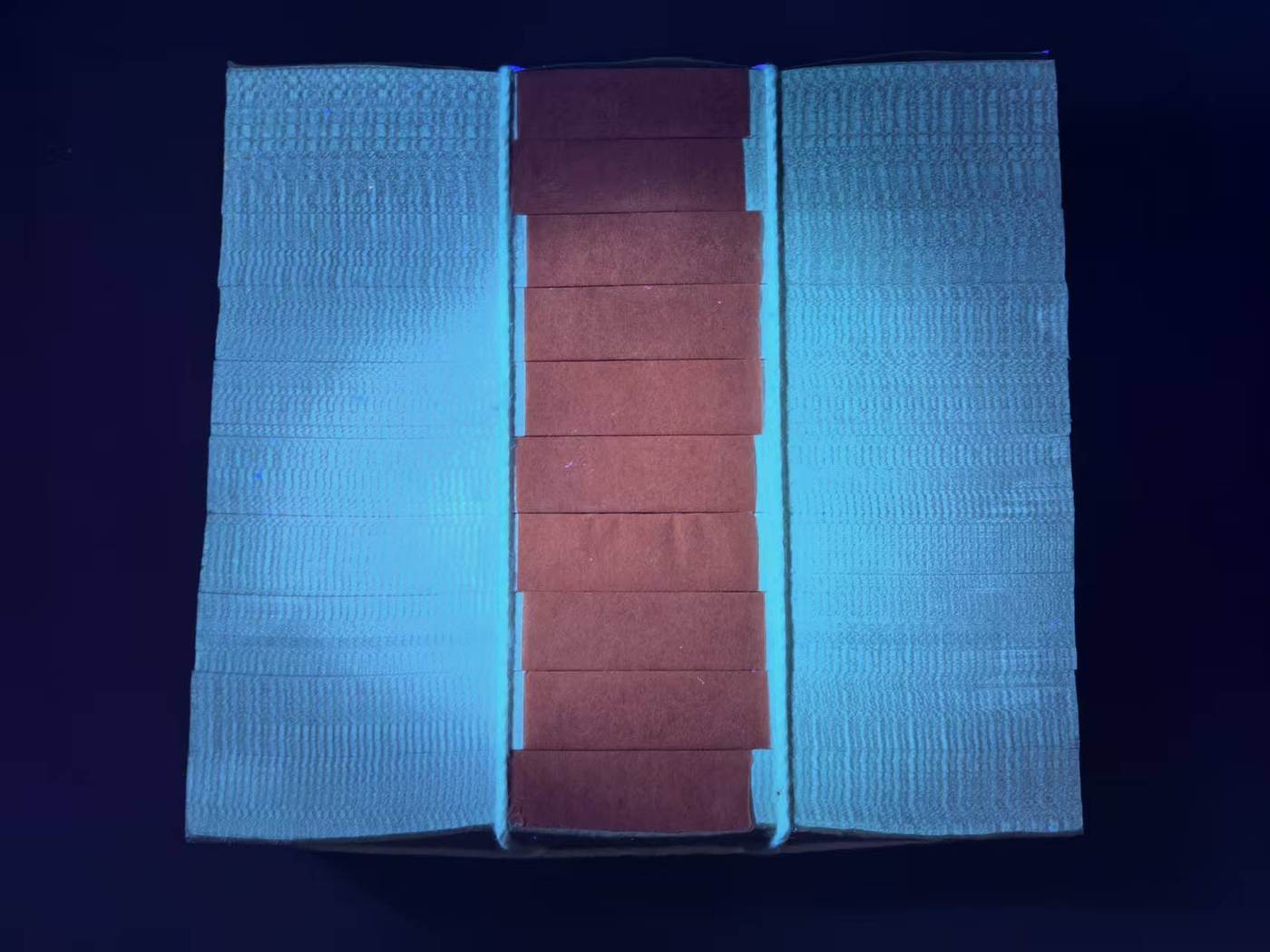 dvubb 图片点击可在新窗口打开查看