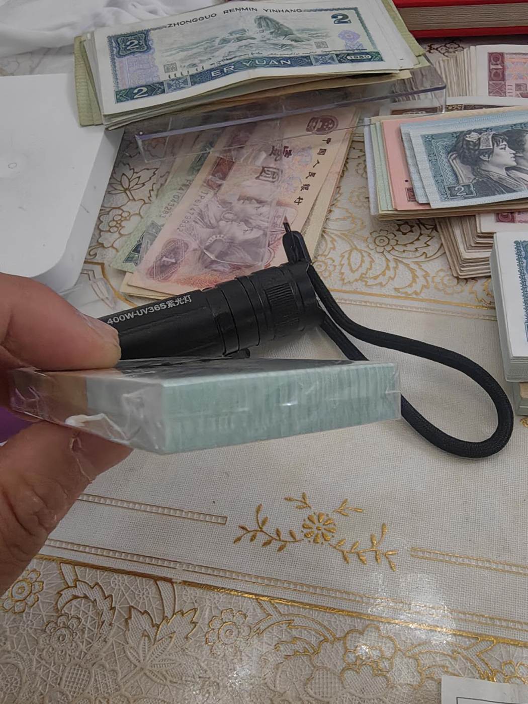 dvubb 图片点击可在新窗口打开查看