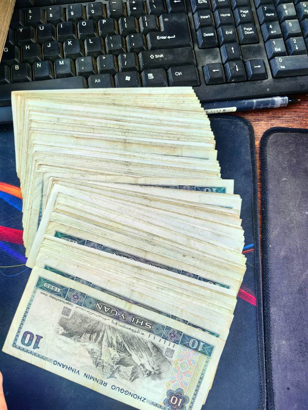 dvubb 图片点击可在新窗口打开查看