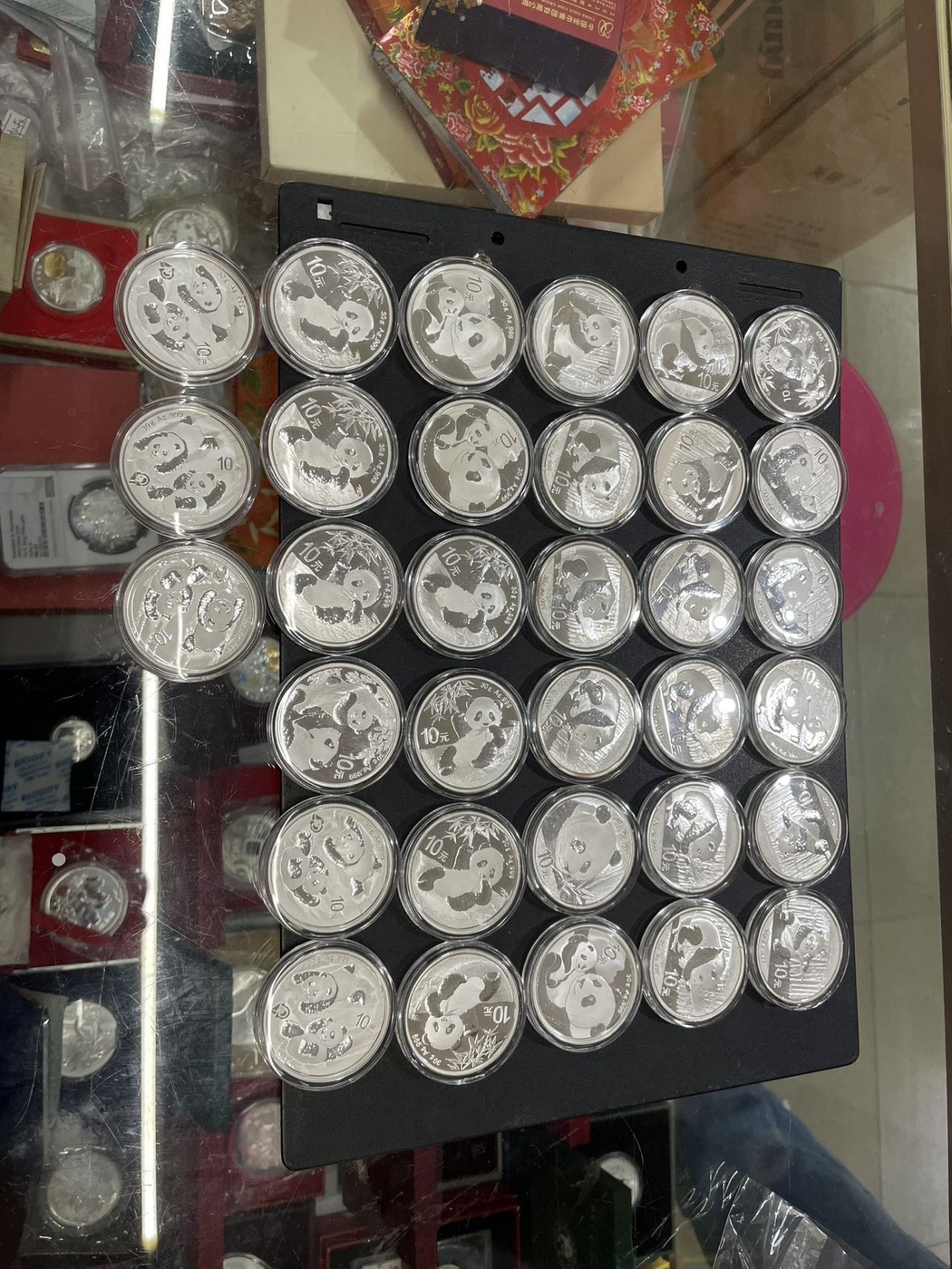 dvubb 图片点击可在新窗口打开查看