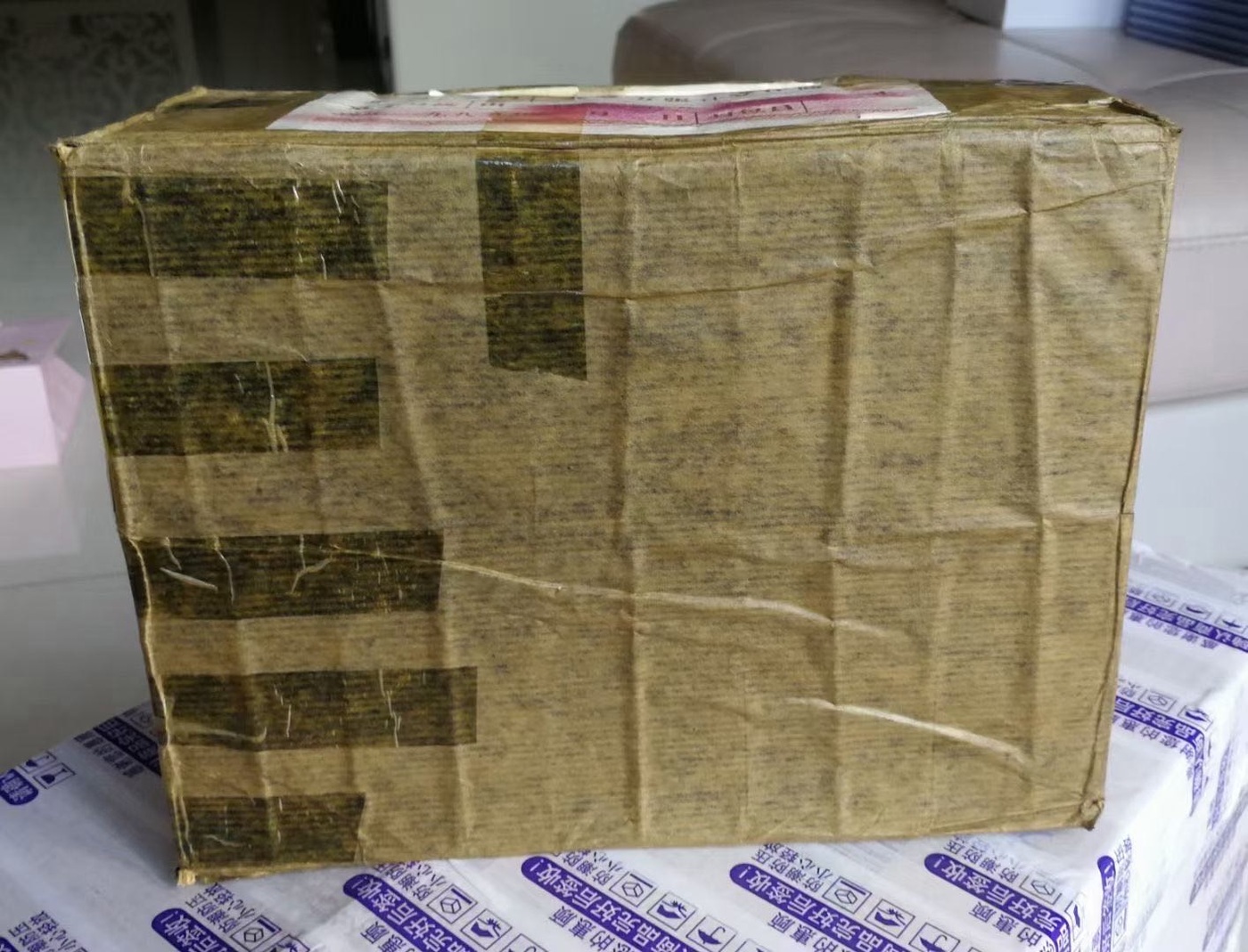 dvubb 图片点击可在新窗口打开查看