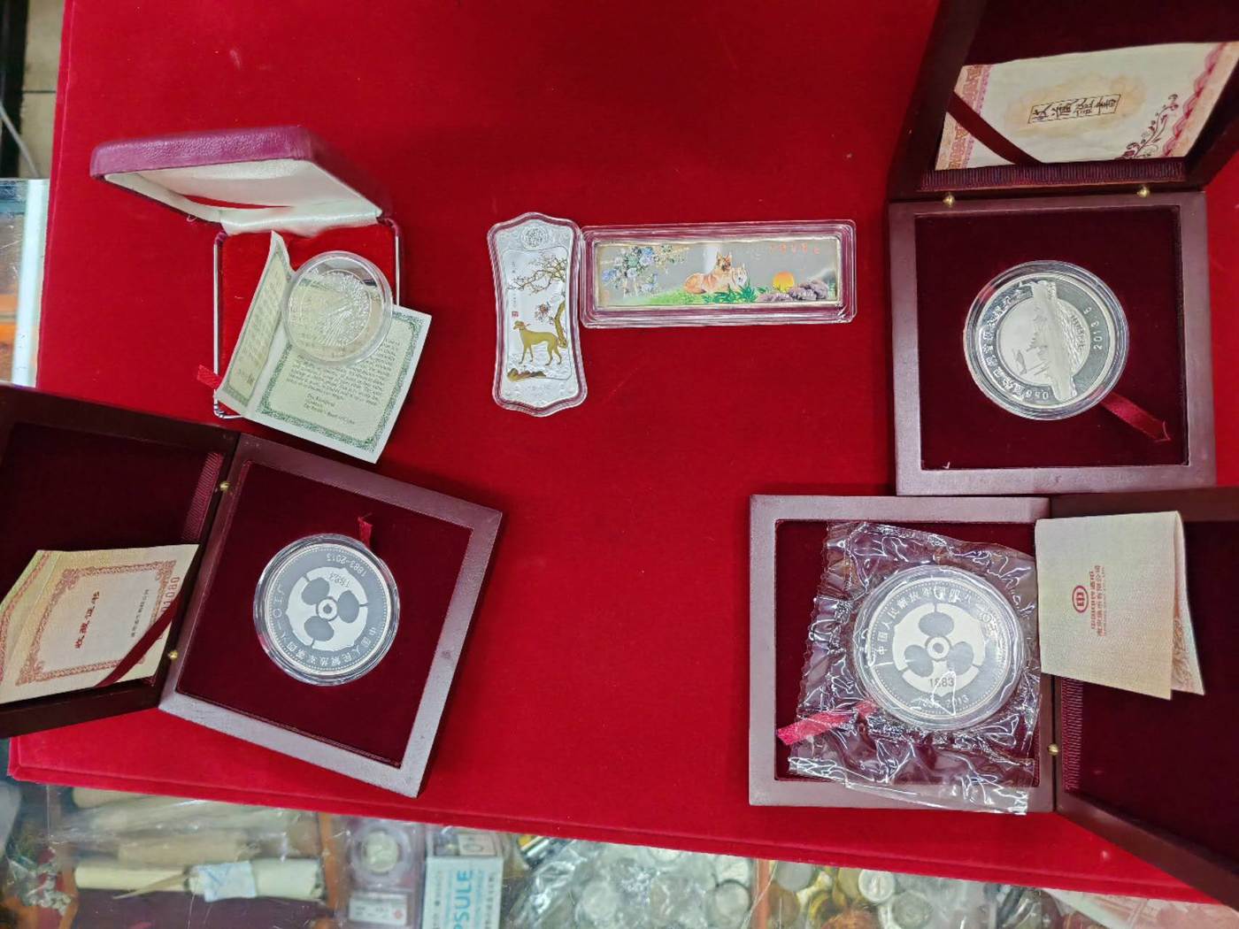 dvubb 图片点击可在新窗口打开查看