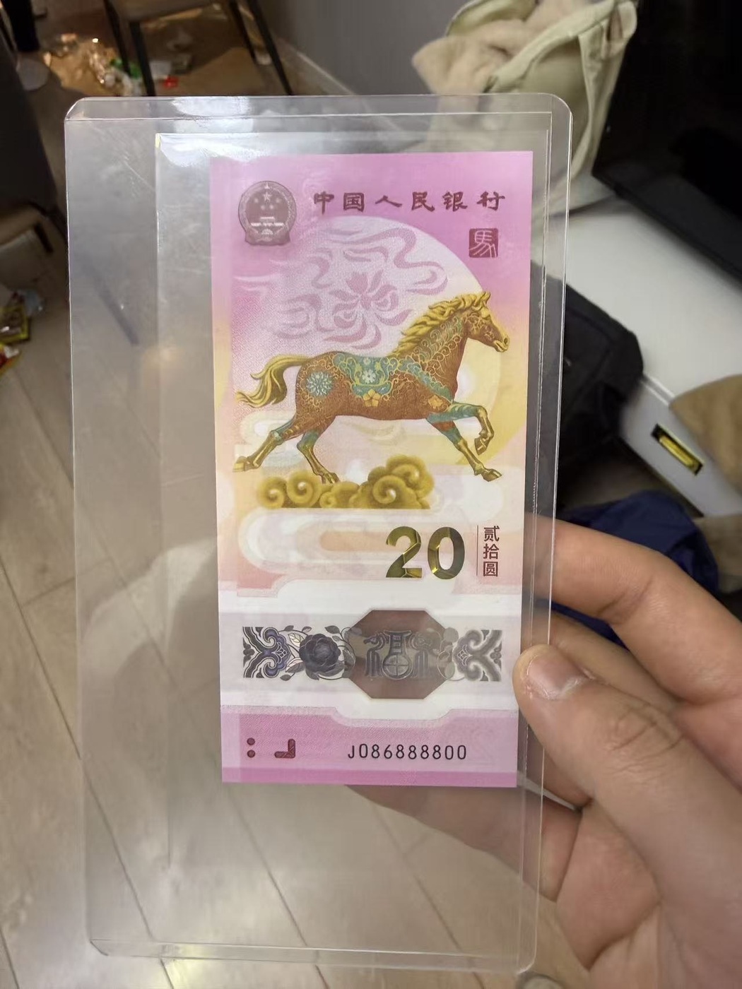 dvubb 图片点击可在新窗口打开查看