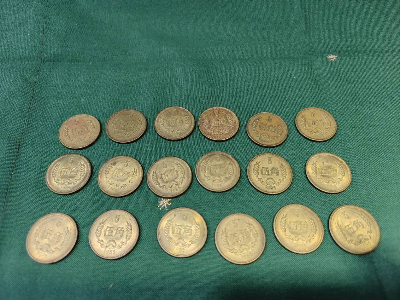 dvubb 图片点击可在新窗口打开查看