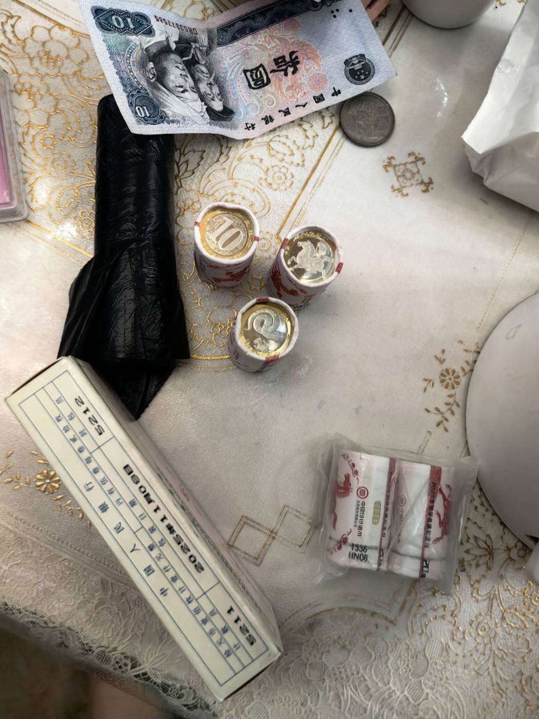 dvubb 图片点击可在新窗口打开查看