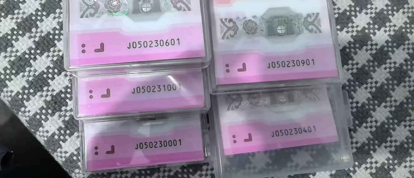 dvubb 图片点击可在新窗口打开查看