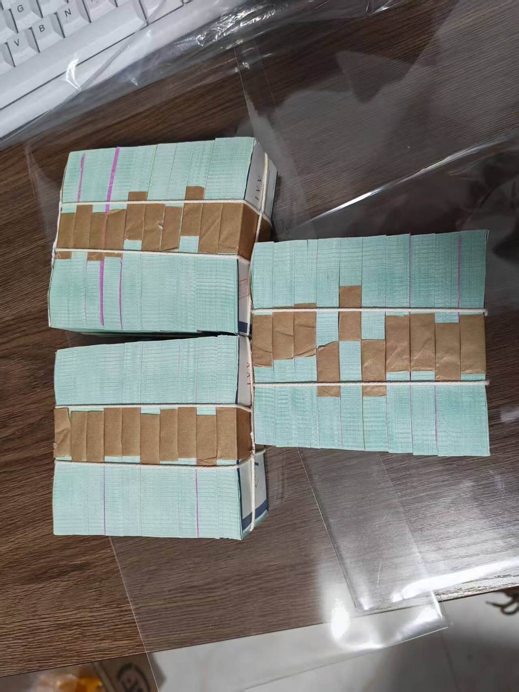 dvubb 图片点击可在新窗口打开查看