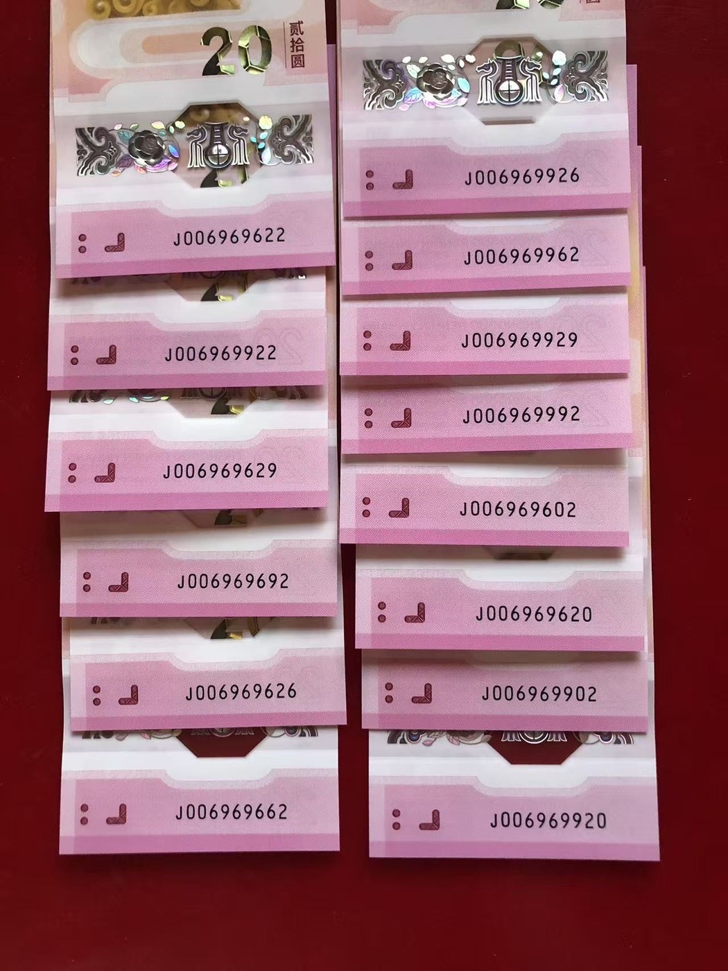 dvubb 图片点击可在新窗口打开查看