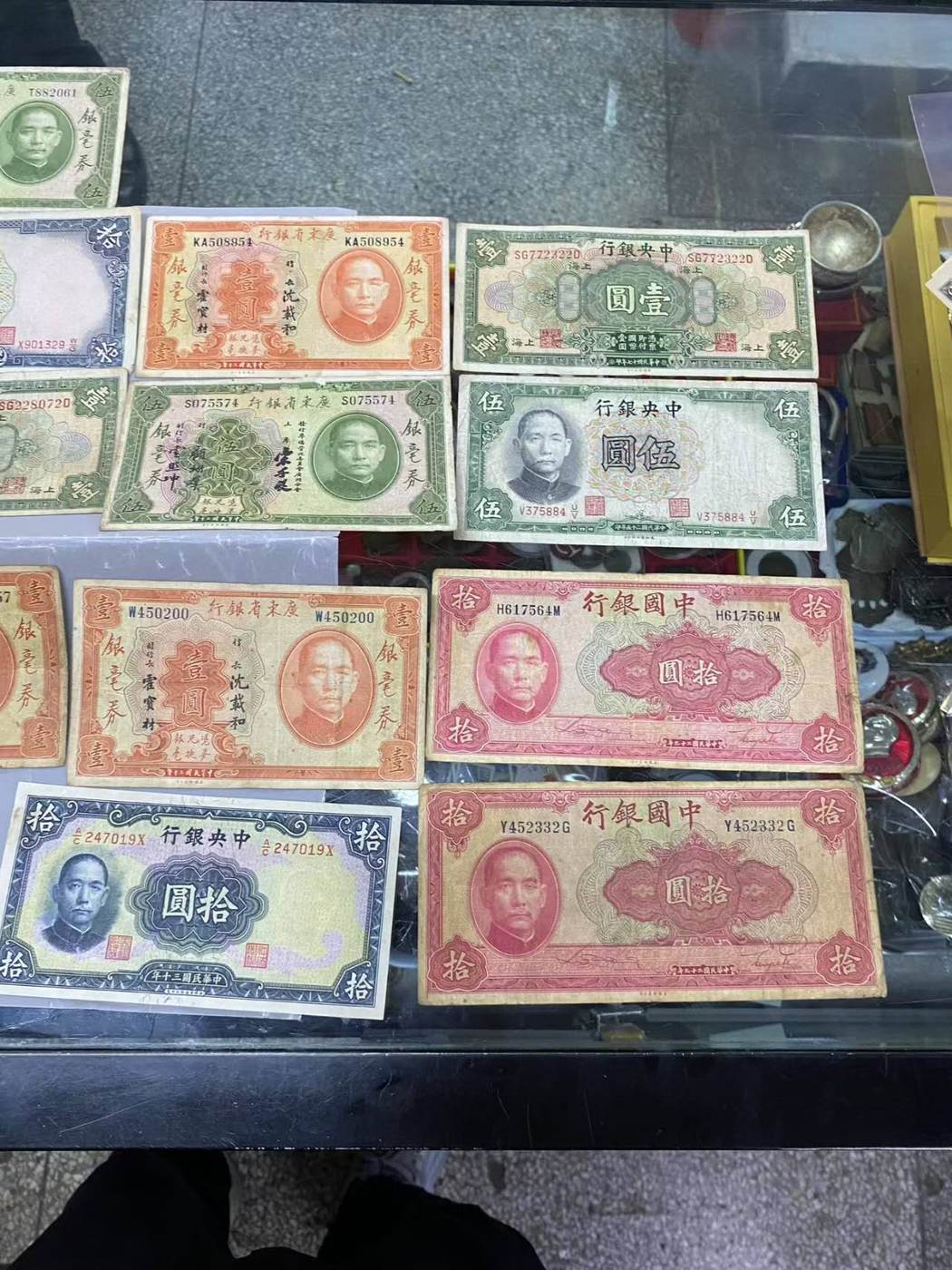 dvubb 图片点击可在新窗口打开查看
