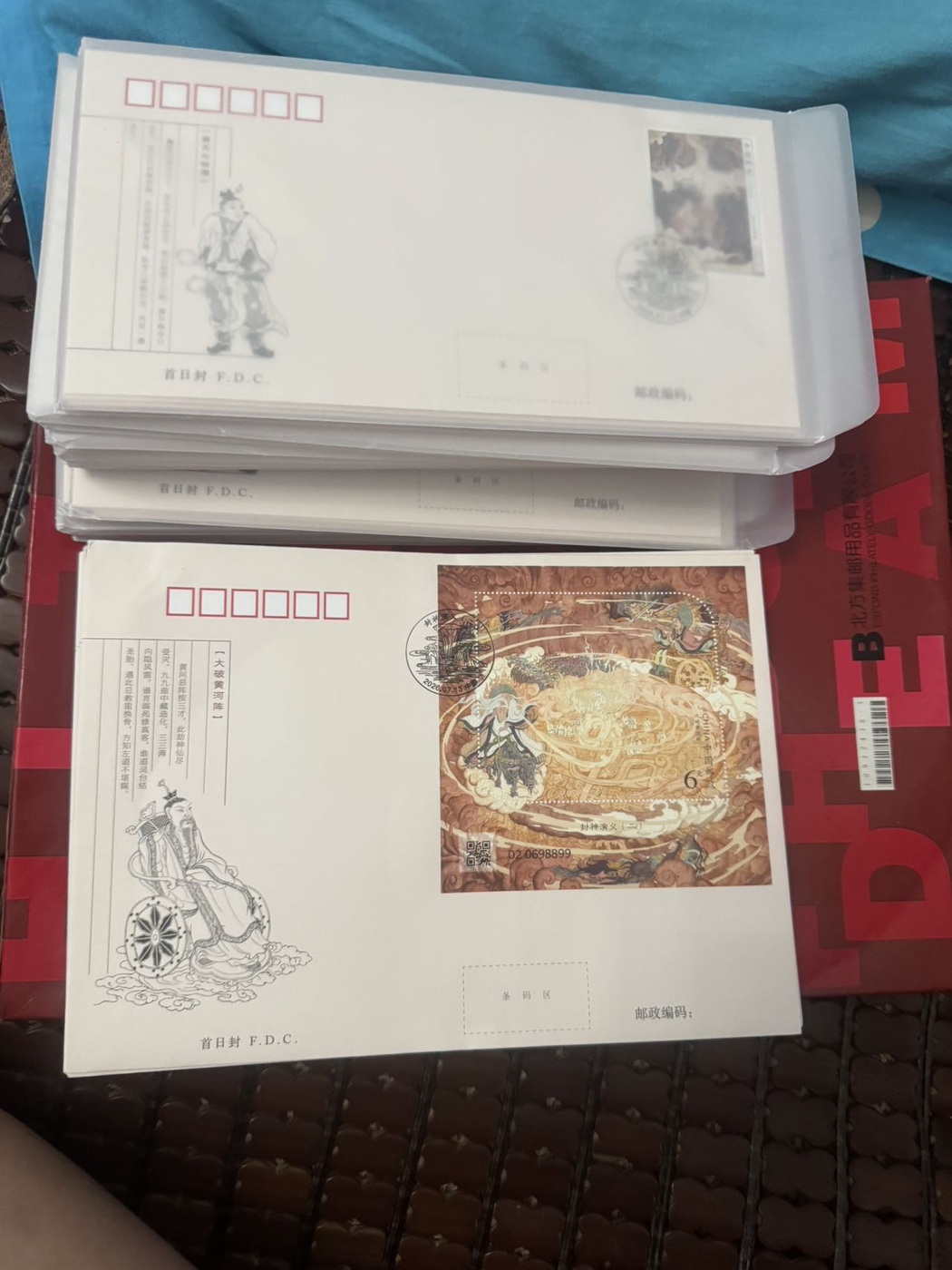 dvubb 图片点击可在新窗口打开查看