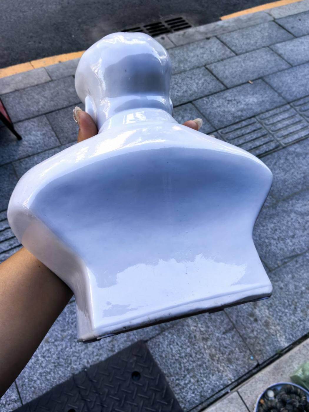 dvubb 图片点击可在新窗口打开查看