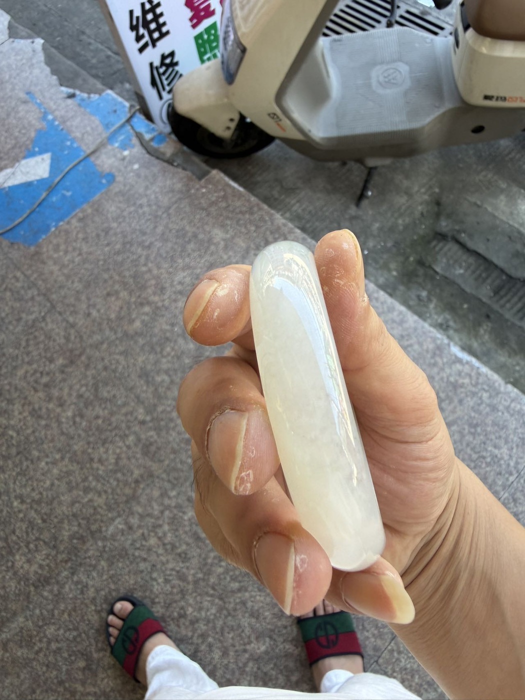 dvubb 图片点击可在新窗口打开查看